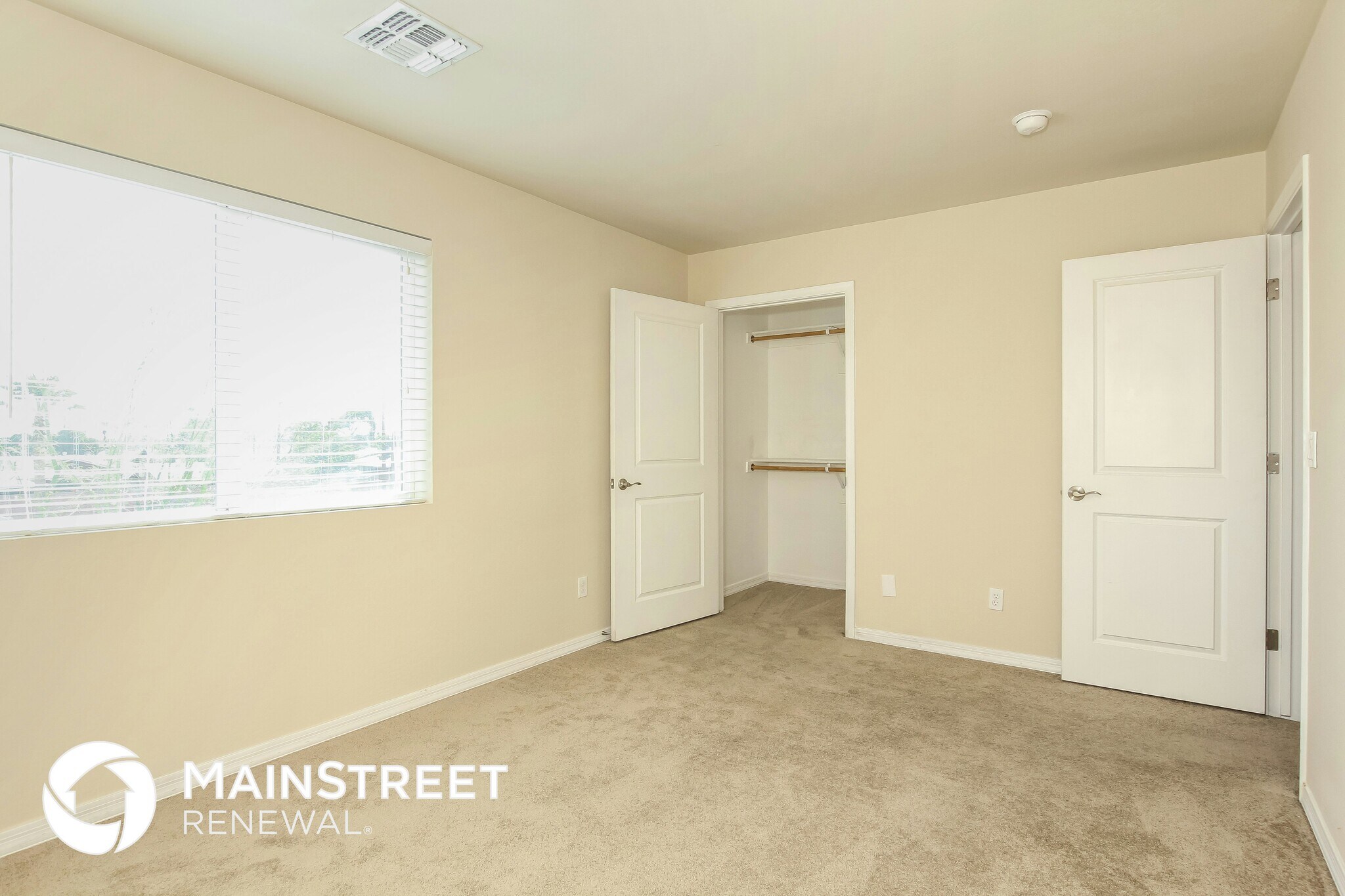 Building Photo - 2000 N 36th St