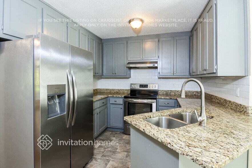 Building Photo - 6020 Rolling Oaks Ln