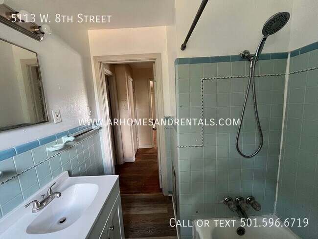 Building Photo - 5113 W 8th St