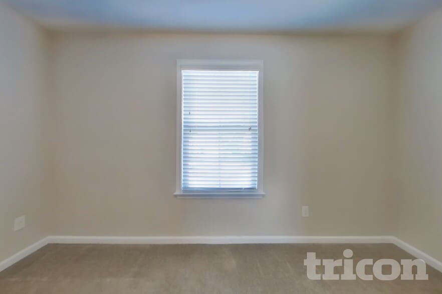 Building Photo - 83 Leyland Ct