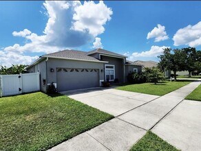 Building Photo - 3132 Regal Darner Dr