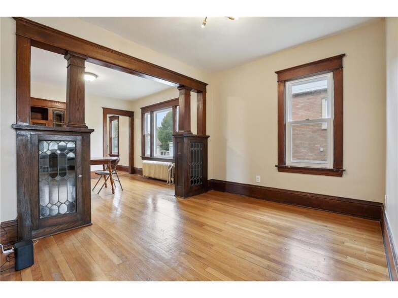 Building Photo - 1629 St Anthony Ave