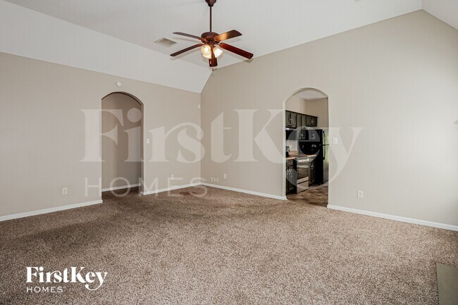Building Photo - 9279 Windy Meadow Ln