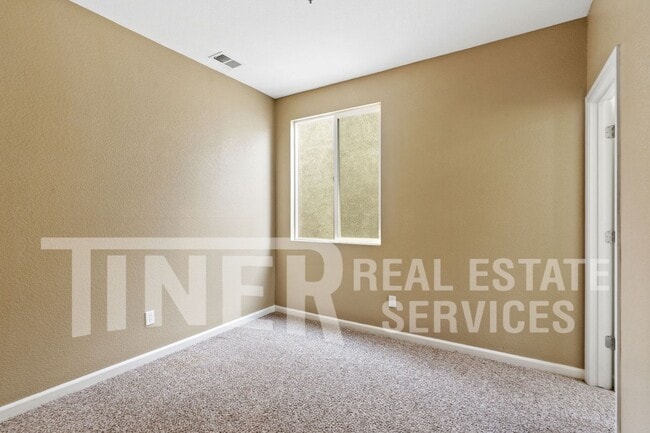 Building Photo - 2345 Coffeeberry Rd