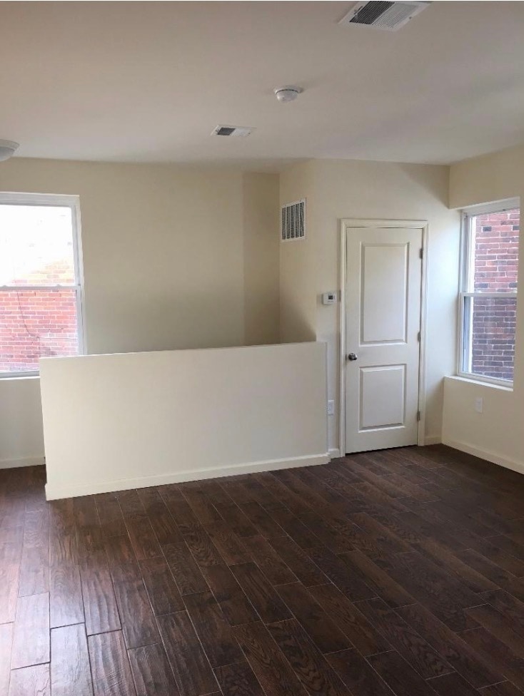 Living Room - 2801 S 16th St