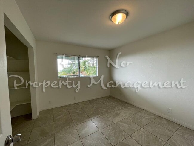 Building Photo - 74-873 Hau'oli Place