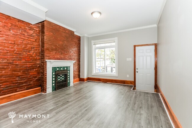 Building Photo - Charming 2-Bedroom Townhome