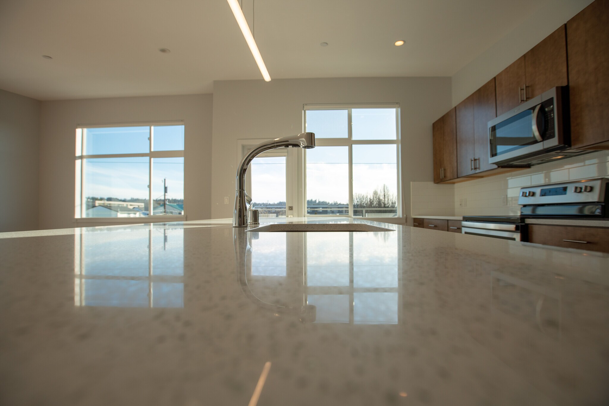 Building Photo - 303 Edmonds St