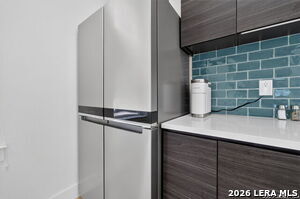Building Photo - 719 Eleanor Ave