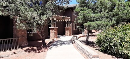 Building Photo - 1426 Kestrel Cir