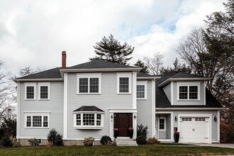 Building Photo - 78 Nahanton Ave