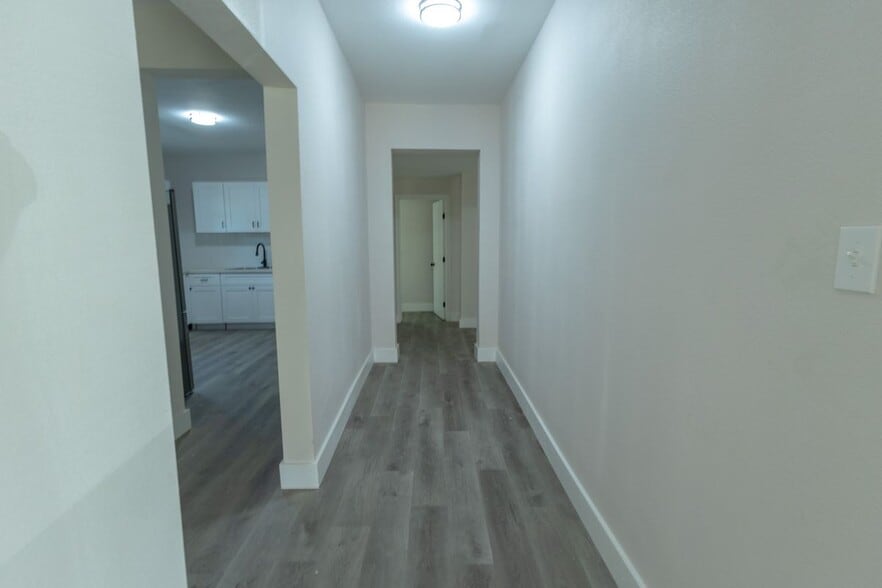 Building Photo - 1702 Ethel Ave