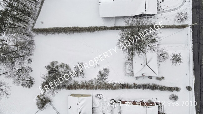 Building Photo - 25 Ridge Dr