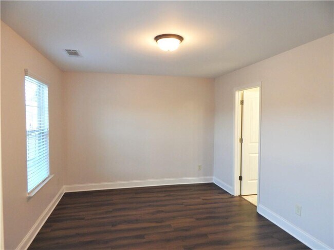 Building Photo - 2441 Melton Common Dr