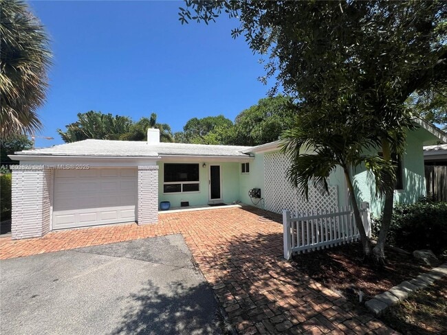 Building Photo - 500 S Riverside Dr