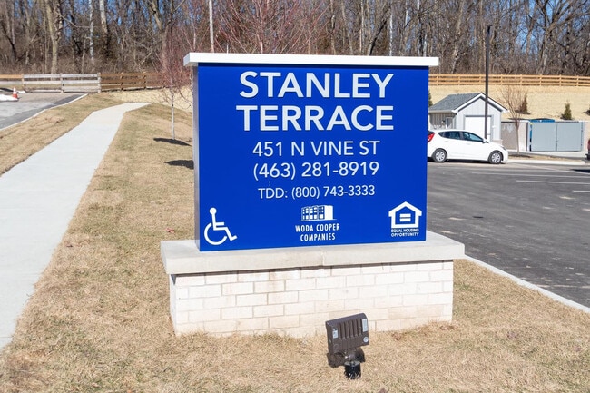 Building Photo - Stanley Terrace