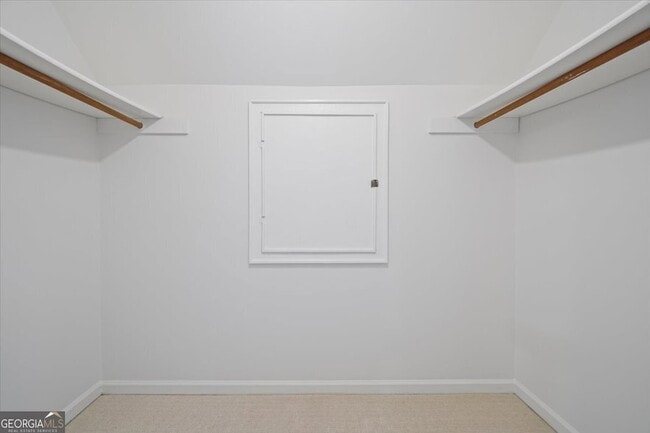 Building Photo - 80 Cliffcreek Trce NE