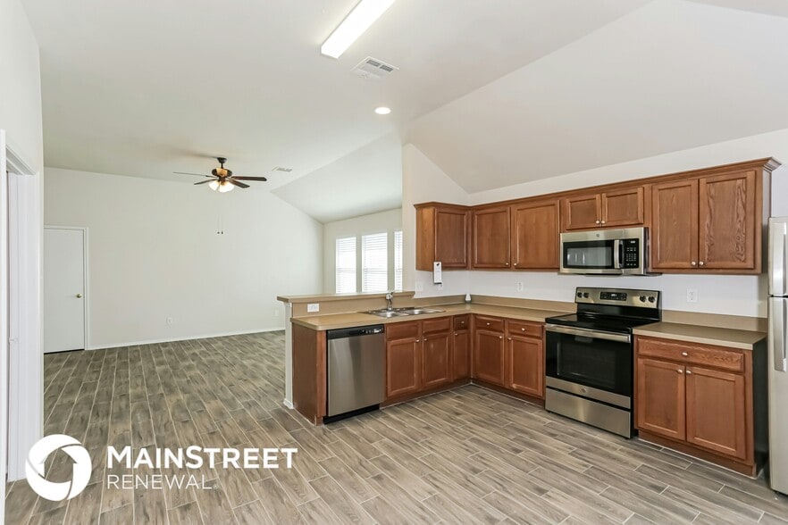 Building Photo - 6356 Stone Lake Ct