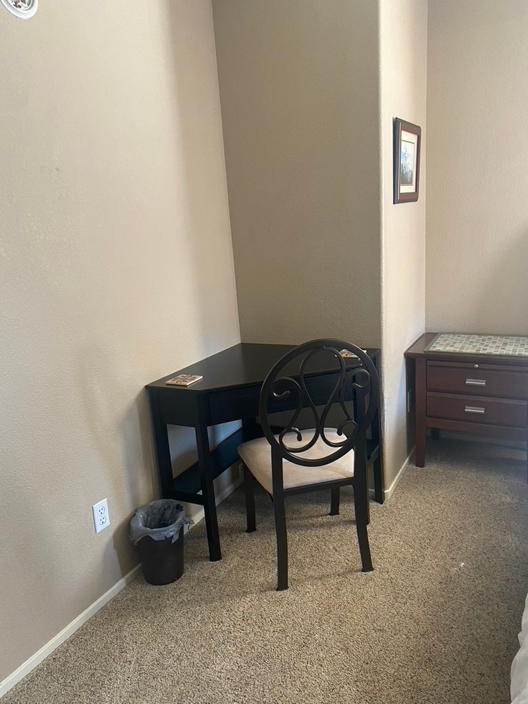 Building Photo - 1317 Olvera way