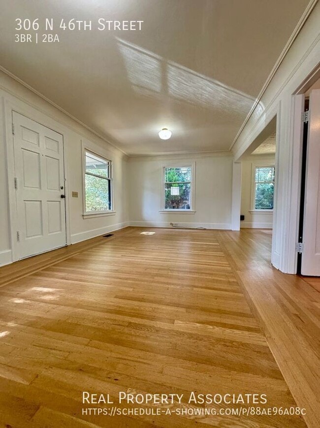 Building Photo - 306 N 46th St