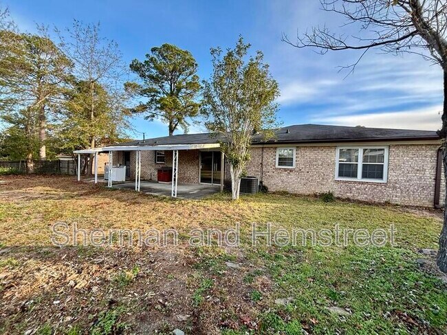 Building Photo - 263 Fairfax Pl