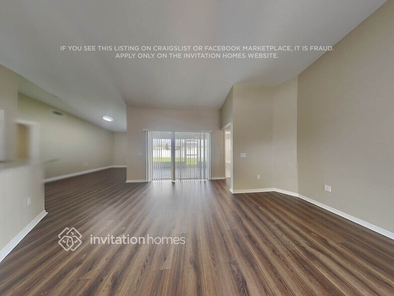 Building Photo - 5523 Oakford Dr