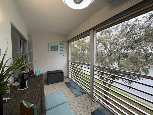 Building Photo - 2304 Lucaya Ln