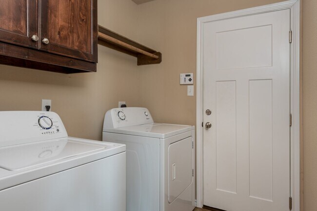 Building Photo - 3614 Haverford Rd