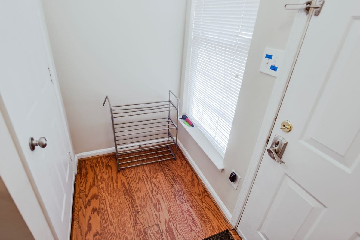 Building Photo - 5003 Hollington Dr