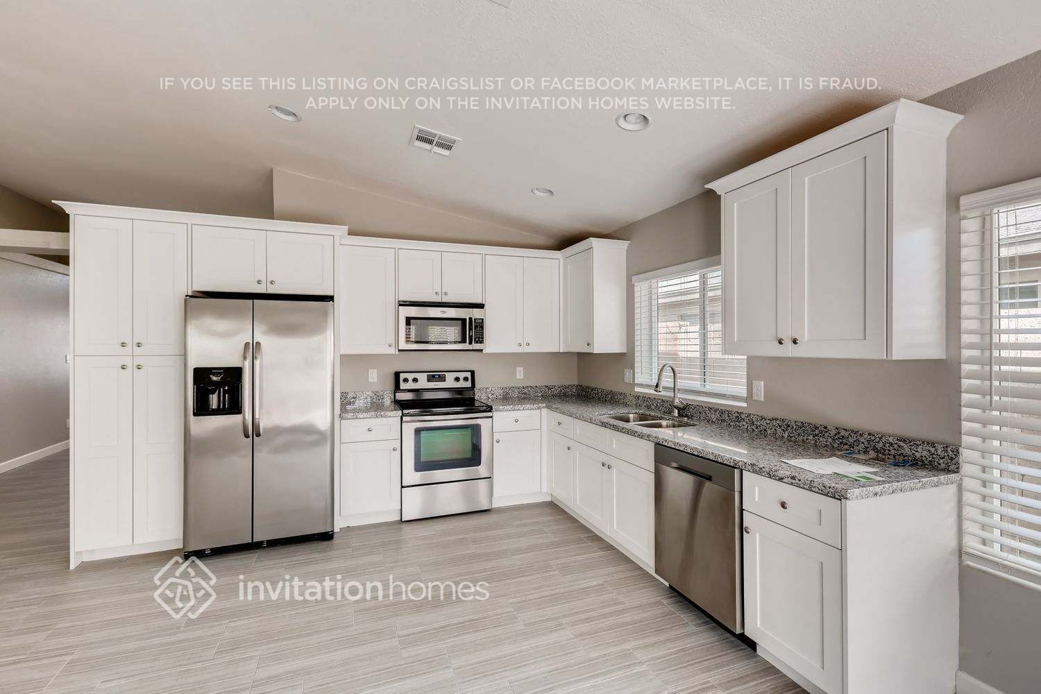 Building Photo - 4057 W Cielo Grande