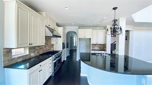 Building Photo - 12571 Valley Spring Dr