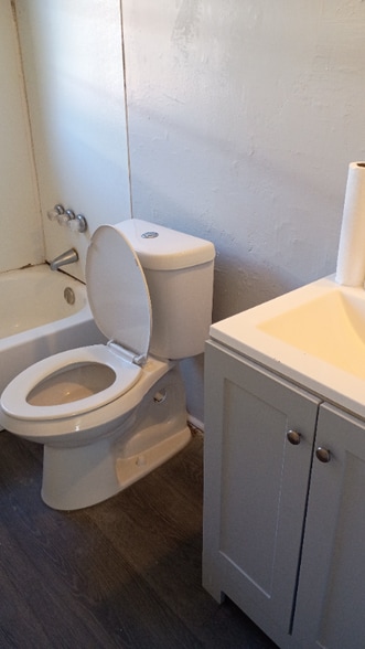 Building Photo - 2412 Mason St