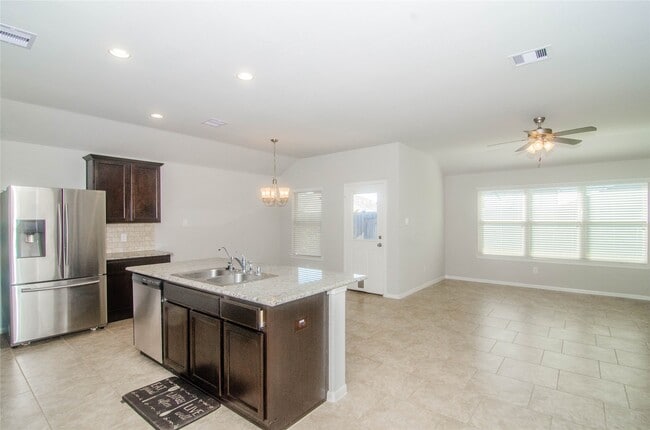 Building Photo - 29219 Dunns Creek Ct