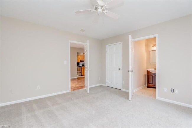 Building Photo - 578 Peregrine St