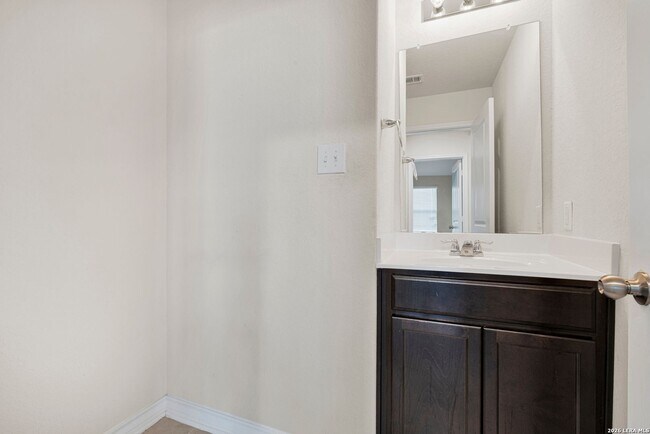 Building Photo - Brand New Property for Rent near 1604 + Potranco in cities NW side of San Antonio!