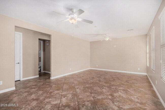 Building Photo - 2585 E Carob Dr