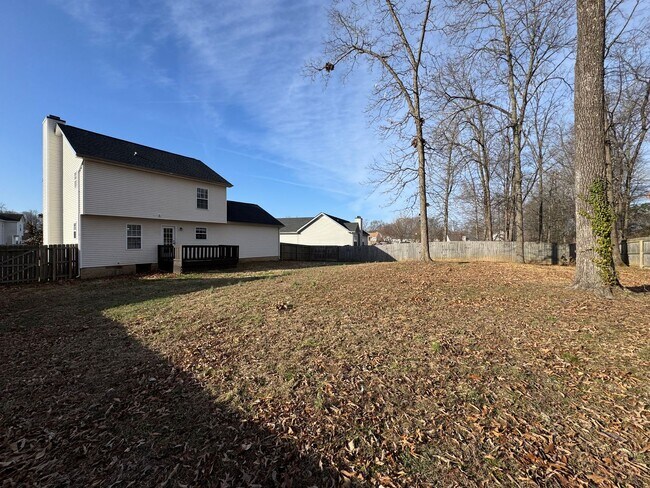 Building Photo - Beautiful Single Family Home
