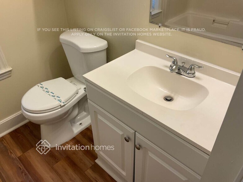 Building Photo - 5100 Woody Knoll Ct