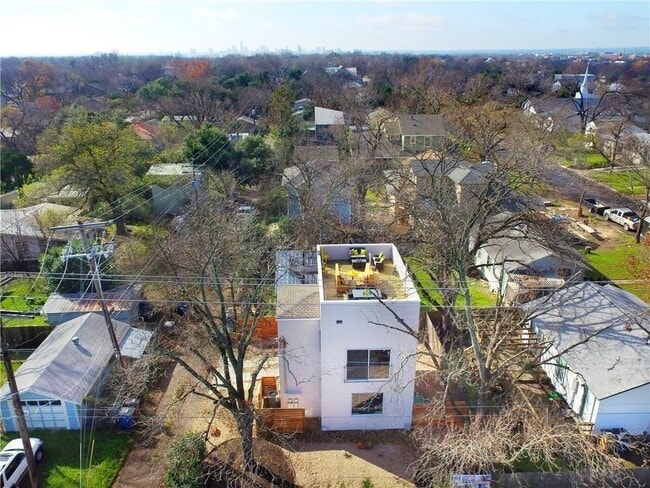 Building Photo - 5517 Avenue G