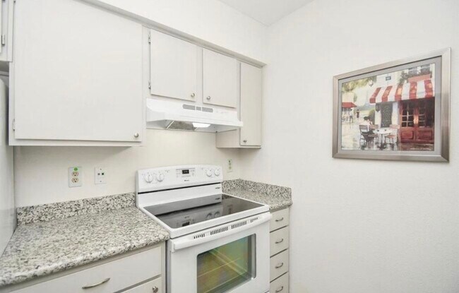 Building Photo - 2333 Bering Dr