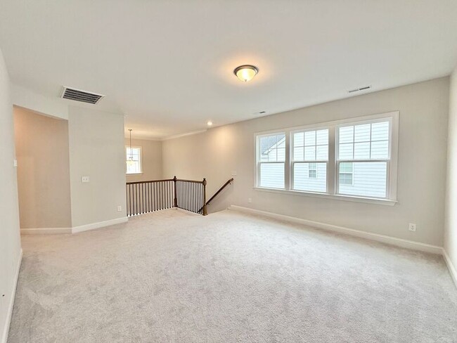 Building Photo - 1120 Copper Beech Ln