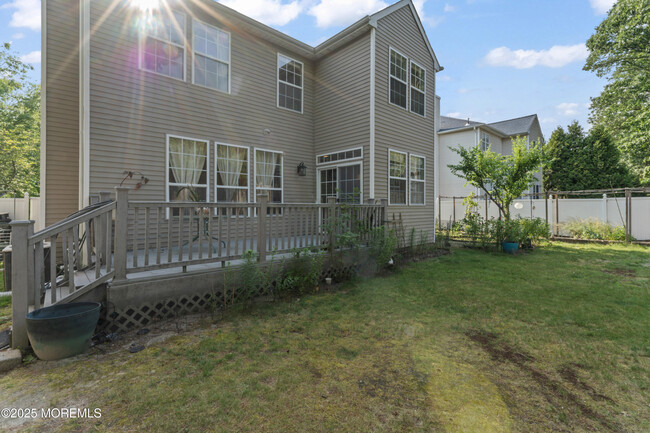 Building Photo - 5 Mulberry Ln