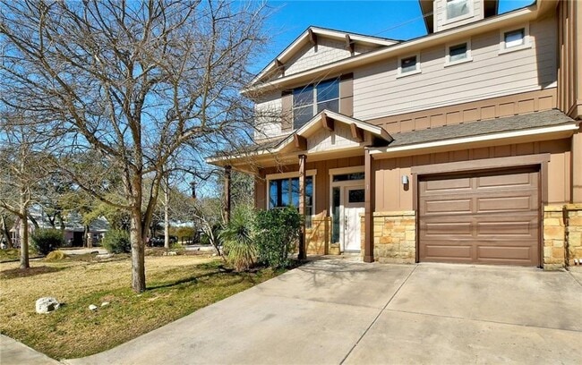 Building Photo - 430 Old Fitzhugh Rd