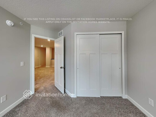 Building Photo - 10926 Zest St NE