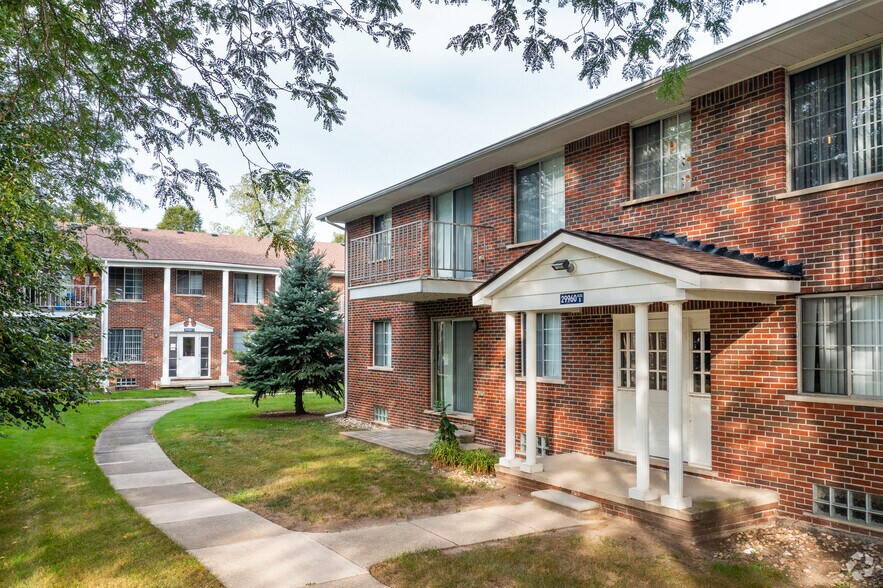 Gibraltar Pointe 30040 Kingsbridge Dr Gibraltar MI 48173 Apartment Finder