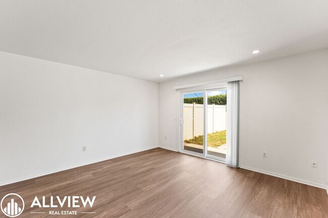 Building Photo - 17972 Baron Cir