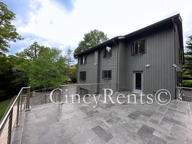 Building Photo - 7716 Creekwood Ln