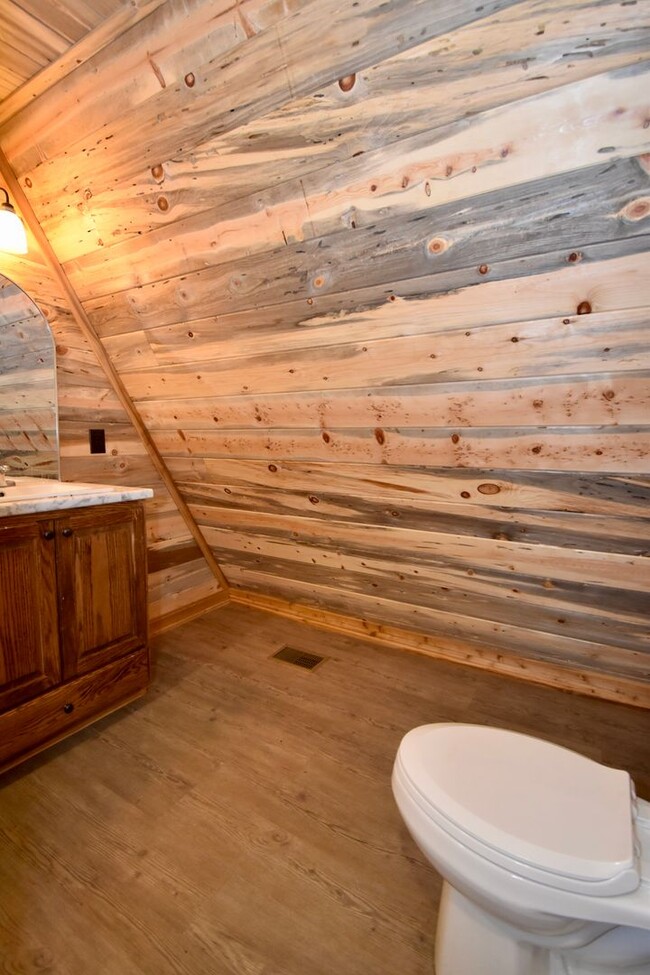 Building Photo - 1 Bedroom House in Ruston With Lots of Upd...