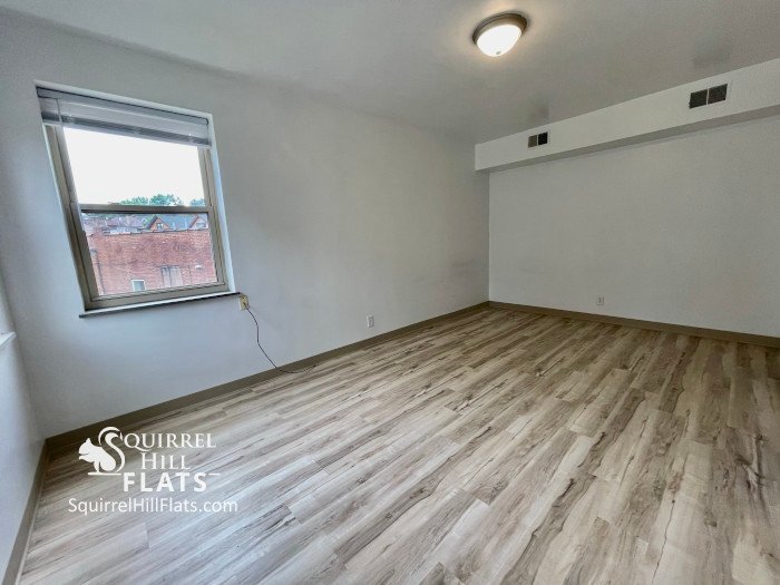 Building Photo - 5710 Phillips Ave