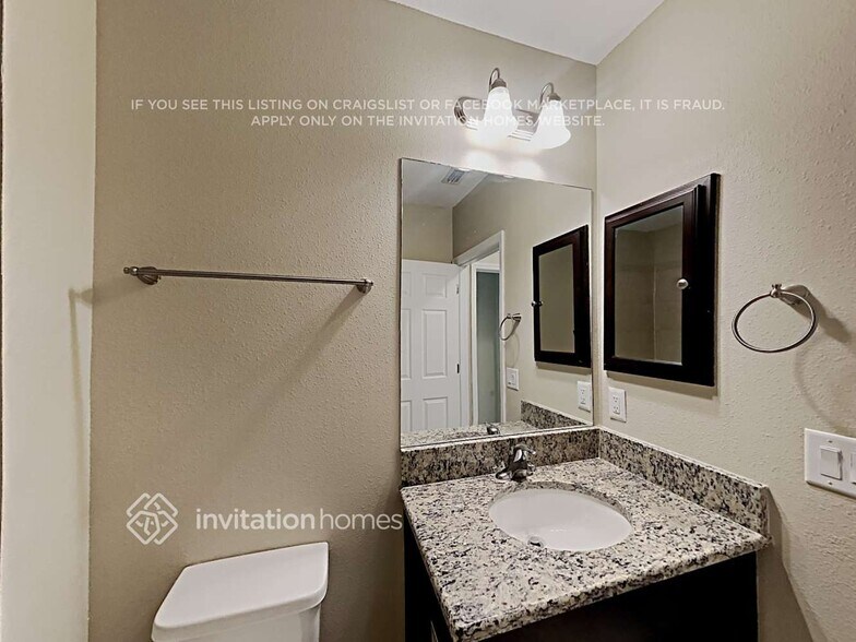 Building Photo - 12358 Chaya Ct